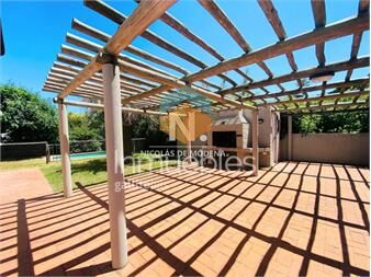 https://www.gallito.com.uy/excelente-casa-en-venta-de-la-barra-3-y-inmuebles-25036606