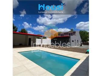 https://www.gallito.com.uy/vendo-casa-amplia-y-luminosa-3-dormitorios-3-baños-amplio-inmuebles-27313494
