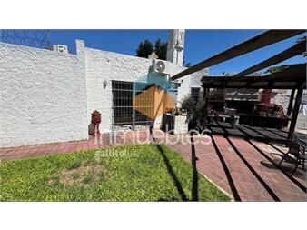 https://www.gallito.com.uy/venta-de-2-casas-ambas-una-sola-planta-mismo-padron-inmuebles-26677223