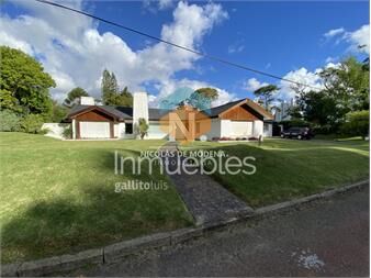 https://www.gallito.com.uy/impecable-residencia-en-la-mansa-a-pasos-del-mar-inmuebles-25230123