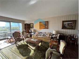 https://www.gallito.com.uy/venta-de-apartamento-a-reciclar-3-dormitorios-terraza-y-ga-inmuebles-27331844