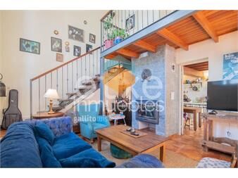 https://www.gallito.com.uy/venta-de-divina-casa-ph-en-parque-rodo-inmuebles-27156652