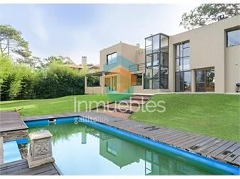 https://www.gallito.com.uy/alquiler-anual-casa-5d-brava-punta-con-piscina-inmuebles-26773198