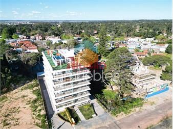 https://www.gallito.com.uy/venta-de-apartamento-de-2-dormitorios-en-inmuebles-25793316
