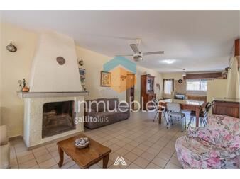 https://www.gallito.com.uy/venta-casa-2-dormitorios-los-titanes-con-cochera-inmuebles-27337899