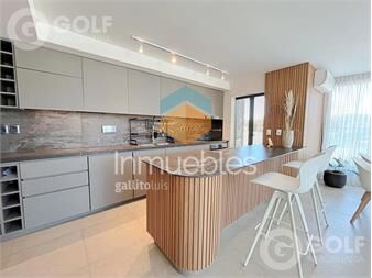 https://www.gallito.com.uy/venta-de-apartamento-2-dormitorios-en-carrasco-boating-inmuebles-27068218