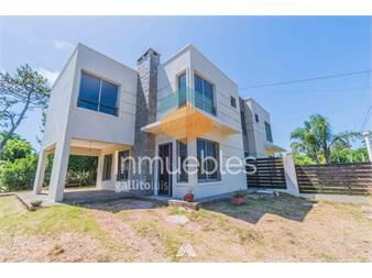 https://www.gallito.com.uy/venta-solymar-casa-3-dormitorios-garaje-parrilla-inmuebles-27342954