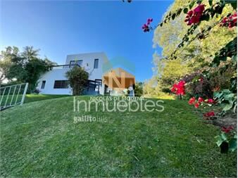 https://www.gallito.com.uy/casa-en-pinares-de-2-dormitorios-en-gran-terreno-inmuebles-24594535