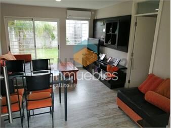 https://www.gallito.com.uy/casa-con-renta-prox-a-car-one3-dorm2-baños2-cocherasb-inmuebles-26427620