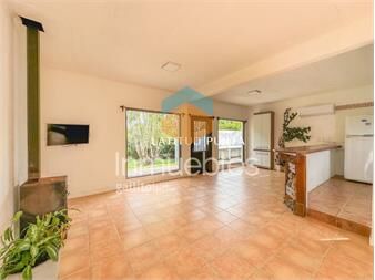 https://www.gallito.com.uy/casa-en-lausana-de-3-dormitorios-con-gran-terreno-inmuebles-27306822
