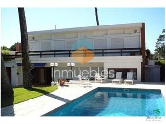 https://www.gallito.com.uy/casa-en-mansa-4-dormitorios-inmuebles-27190259