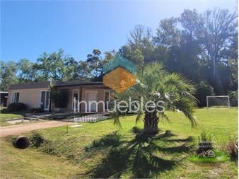 https://www.gallito.com.uy/casa-de-3-dormitorios-con-piscina-en-barrio-entre-inmuebles-27234983