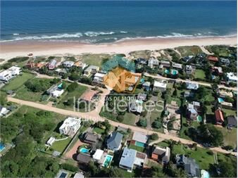 https://www.gallito.com.uy/vende-casa-en-punta-ballena-inmuebles-27362155