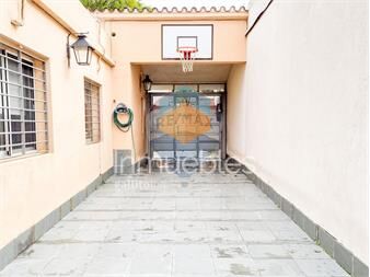 https://www.gallito.com.uy/venta-casa-en-malvin-sur-tres-dormitorios-cochera-inmuebles-26874091