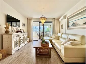 https://web5.gallito.com.uy/apartamento-en-venta-2-dormitorios-punta-del-este-inmuebles-26923328