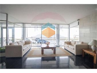 https://www.gallito.com.uy/venta-apartamento-pocitos-rambla-4d-3b-garaje-inmuebles-27370044
