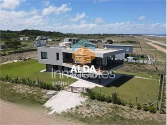 https://www.gallito.com.uy/casa-en-punta-negra-la-proa-ref-ca201156-inmuebles-20296795