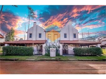 https://www.gallito.com.uy/venta-de-duplex-en-barrio-privado-playa-mansa-inmuebles-24606258