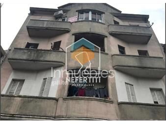 https://www.gallito.com.uy/practico-apartamento-frente-al-mercado-del-puerto-inmuebles-27374525