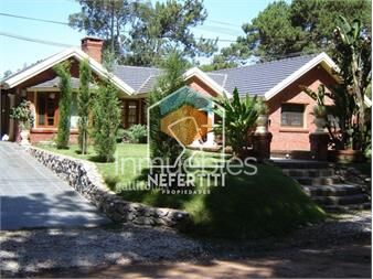 https://www.gallito.com.uy/muy-buena-casa-en-el-lugar-mas-exclusivo-de-punta-inmuebles-27374537
