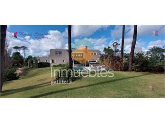 https://www.gallito.com.uy/venta-casa-en-laguna-blanca-manantiales-5-con-inmuebles-21841641
