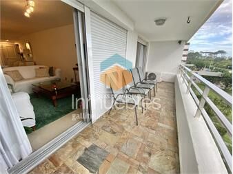 https://www.gallito.com.uy/vende-impecable-apartamento-de-3-dormitorios-en-inmuebles-25640382