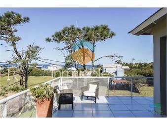 https://www.gallito.com.uy/excelente-casa-de-6-dormitorios-y-piscina-en-la-inmuebles-27382540