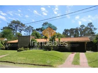 https://www.gallito.com.uy/venta-espectacular-casa-punta-del-este-4-inmuebles-20905497