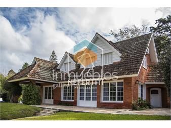 https://www.gallito.com.uy/venta-casa-de-5-dormitorios-en-barrio-golf-de-del-inmuebles-24614243