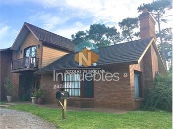 https://www.gallito.com.uy/espectacular-chalet-en-venta-inmuebles-25450020
