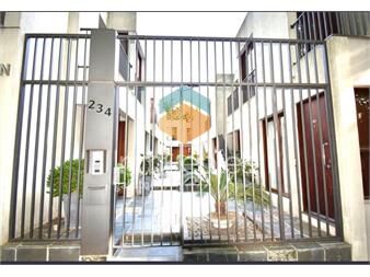 https://www.gallito.com.uy/venta-apartamento-de-2-dormitorios-en-el-centro-inmuebles-26453838