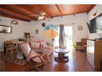 https://www.gallito.com.uy/venta-casa-la-blanqueada-inmuebles-27387189