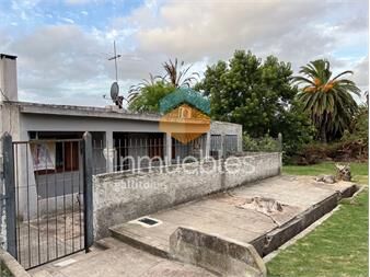 https://www.gallito.com.uy/venta-casa-2-dormitorios-garage-santiago-vazquez-inmuebles-26117242