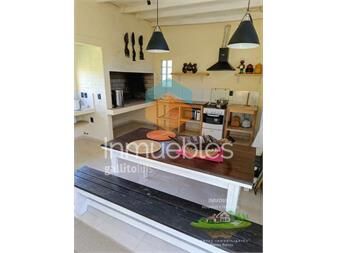 https://www.gallito.com.uy/venta-de-hermosa-casa-de-3-dormitorios-en-punta-inmuebles-27284139