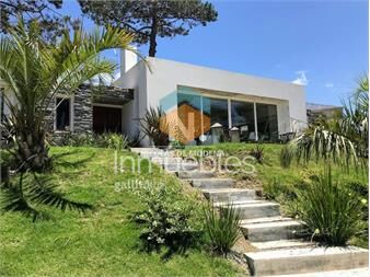 https://www.gallito.com.uy/casa-en-venta-de-3-dormitorios-con-amplio-jardã­n-inmuebles-27388321