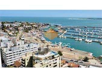 https://www.gallito.com.uy/piso-alto-con-excelente-vista-al-puerto-inmuebles-19646617