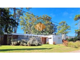 https://www.gallito.com.uy/casa-minimalista-en-san-rafael-3-dormitorios-inmuebles-25483331