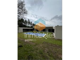 https://www.gallito.com.uy/se-vende-casa-en-barrio-privado-carmel-inmuebles-27307118