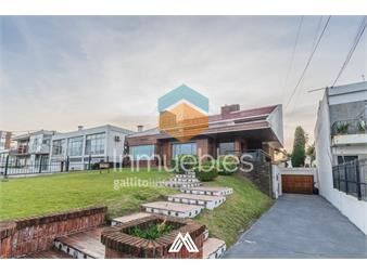 https://www.gallito.com.uy/venta-casa-rambla-carrasco-5-dorm-piscina-barbacoa-inmuebles-26130405