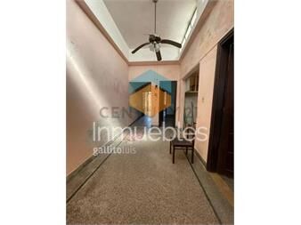 https://www.gallito.com.uy/casa-frente-av-propios-inversor-o-reciclaje-azotea-tran-inmuebles-26395932