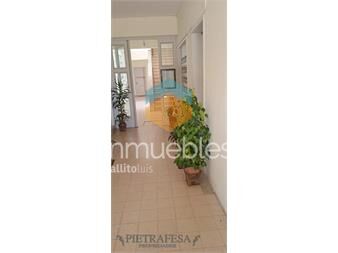 https://www.gallito.com.uy/apartamento-en-venta-con-renta-2-dormitorios-1-inmuebles-23108003