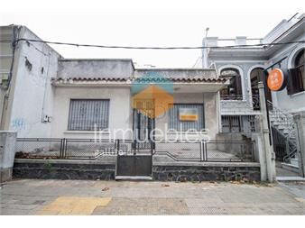 https://www.gallito.com.uy/venta-casa-con-cinco-dormitorios-en-punta-carretas-inmuebles-27406342