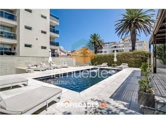 https://www.gallito.com.uy/apartamento-en-venta-a-pasos-de-playa-el-emir-en-inmuebles-26527503