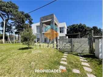 https://www.gallito.com.uy/muy-buena-casa-de-5-dormitorios-y-piscina-en-del-inmuebles-26004708