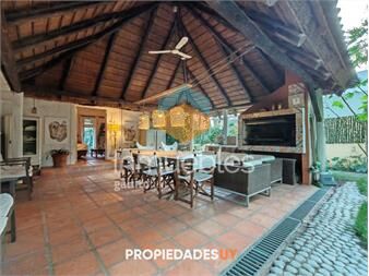 https://www.gallito.com.uy/casa-en-venta-reciclada-con-amplio-jardin-con-inmuebles-27239604