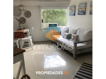 https://www.gallito.com.uy/apartamento-en-venta-de-un-dormitorio-y-gran-en-inmuebles-26664897
