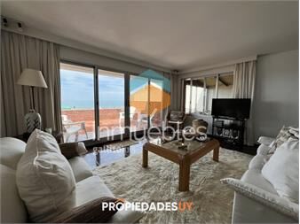 https://www.gallito.com.uy/excelente-propiedad-en-primera-linea-de-playa-inmuebles-26063158