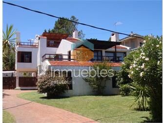 https://www.gallito.com.uy/casa-ph-en-la-rinconada-punta-ballena-a-metros-inmuebles-27406453