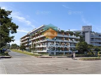https://www.gallito.com.uy/venta-apartamento-1-dormitorio-playa-mansa-del-inmuebles-27406765