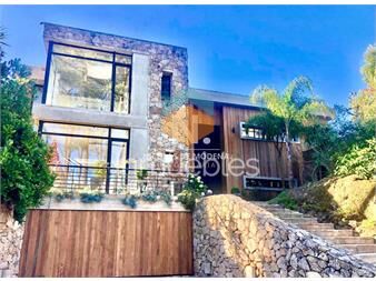 https://www.gallito.com.uy/espectacular-casa-en-barrio-privado-la-arbolada-inmuebles-25034378